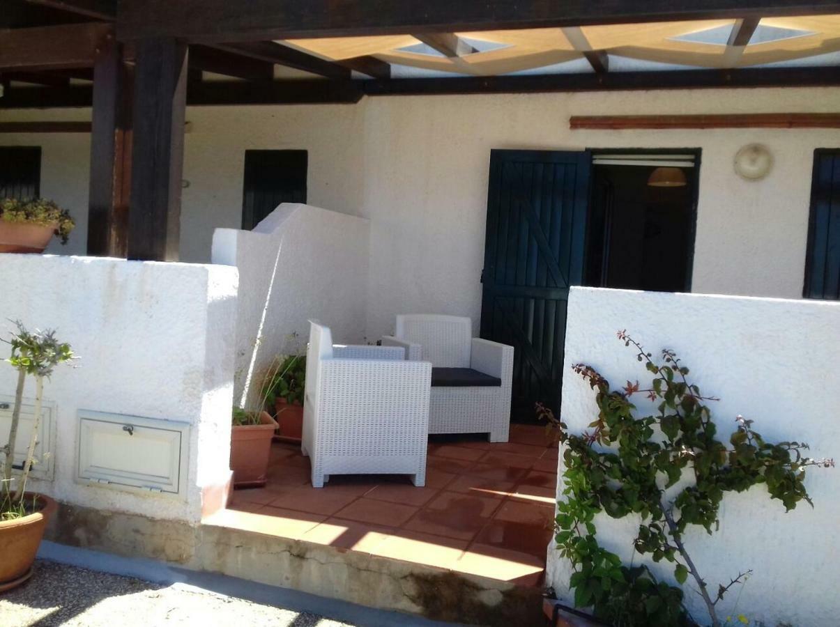 Paradiso Isulidda Macari